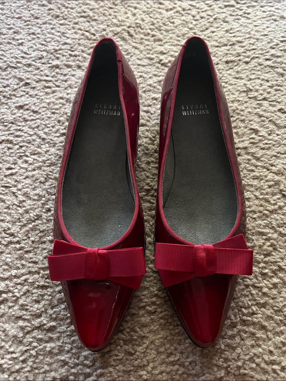 Stuart Weitzman Burgundy/Wine Red Patent Pointed-Toe Flats with  Bow Sz 6.5